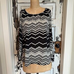 Chic Black and White Chevron Blouse